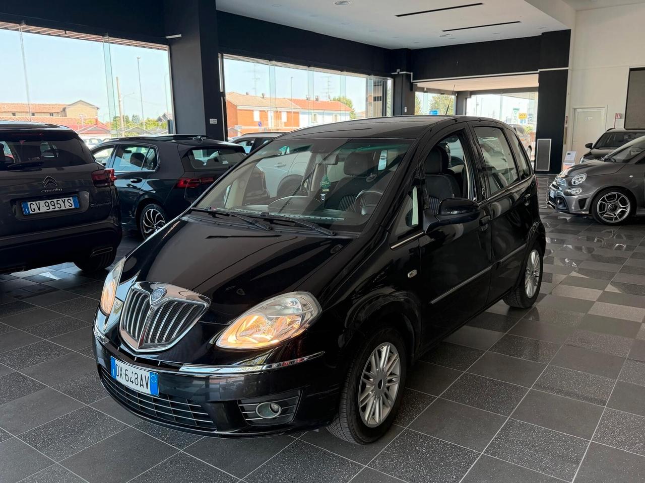 Lancia MUSA 1.4 Argento Ecochic GPL