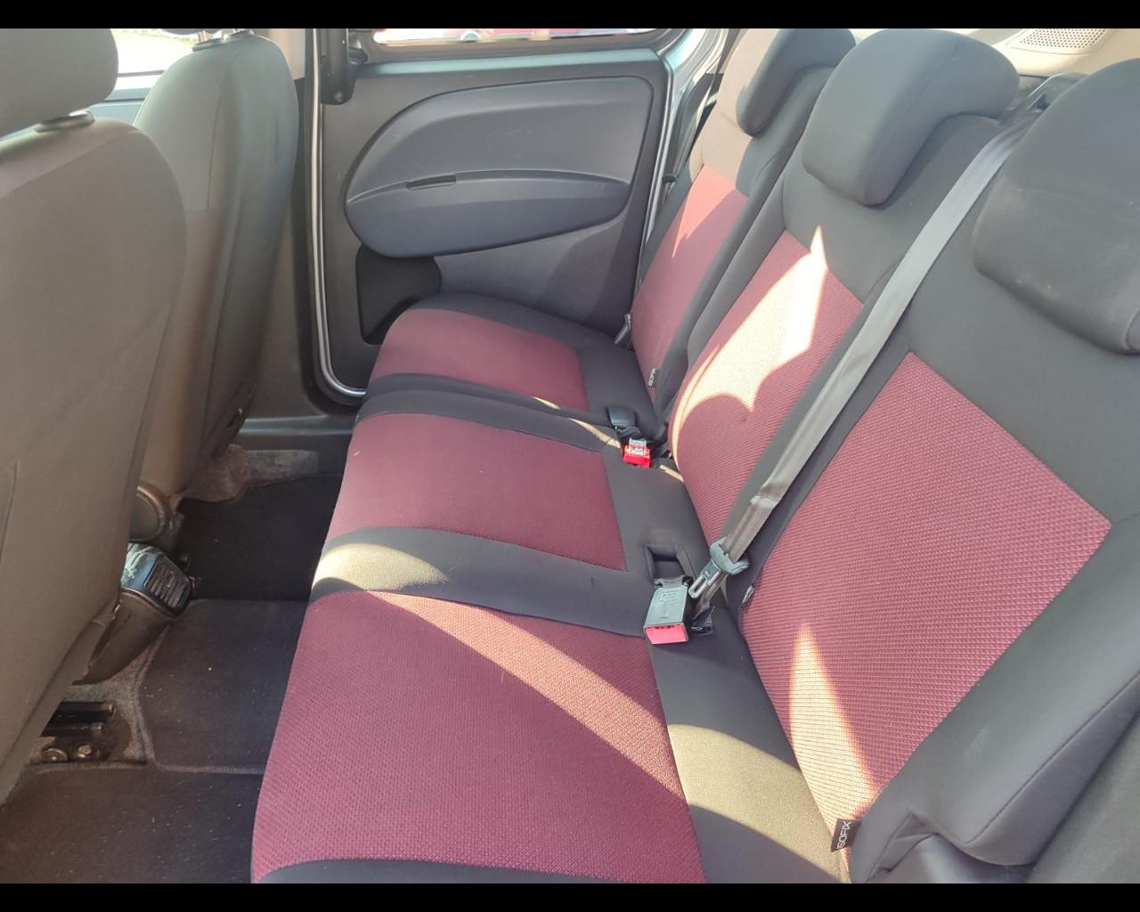 FIAT Doblò 3ª serie - Doblò 1.4 T-Jet 16V Natural Power Dynamic