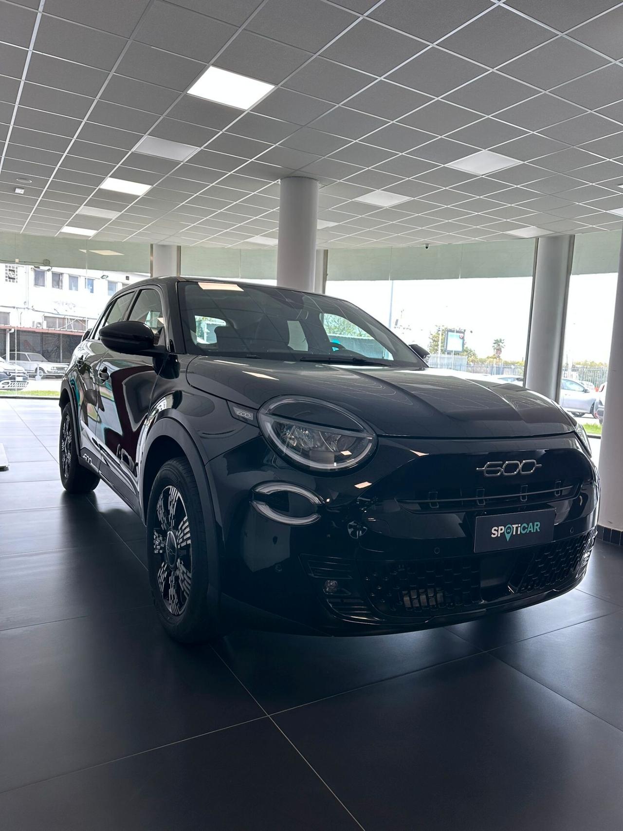 Fiat 600 Hybrid 145 CV DCT MHEV AZINRDALE