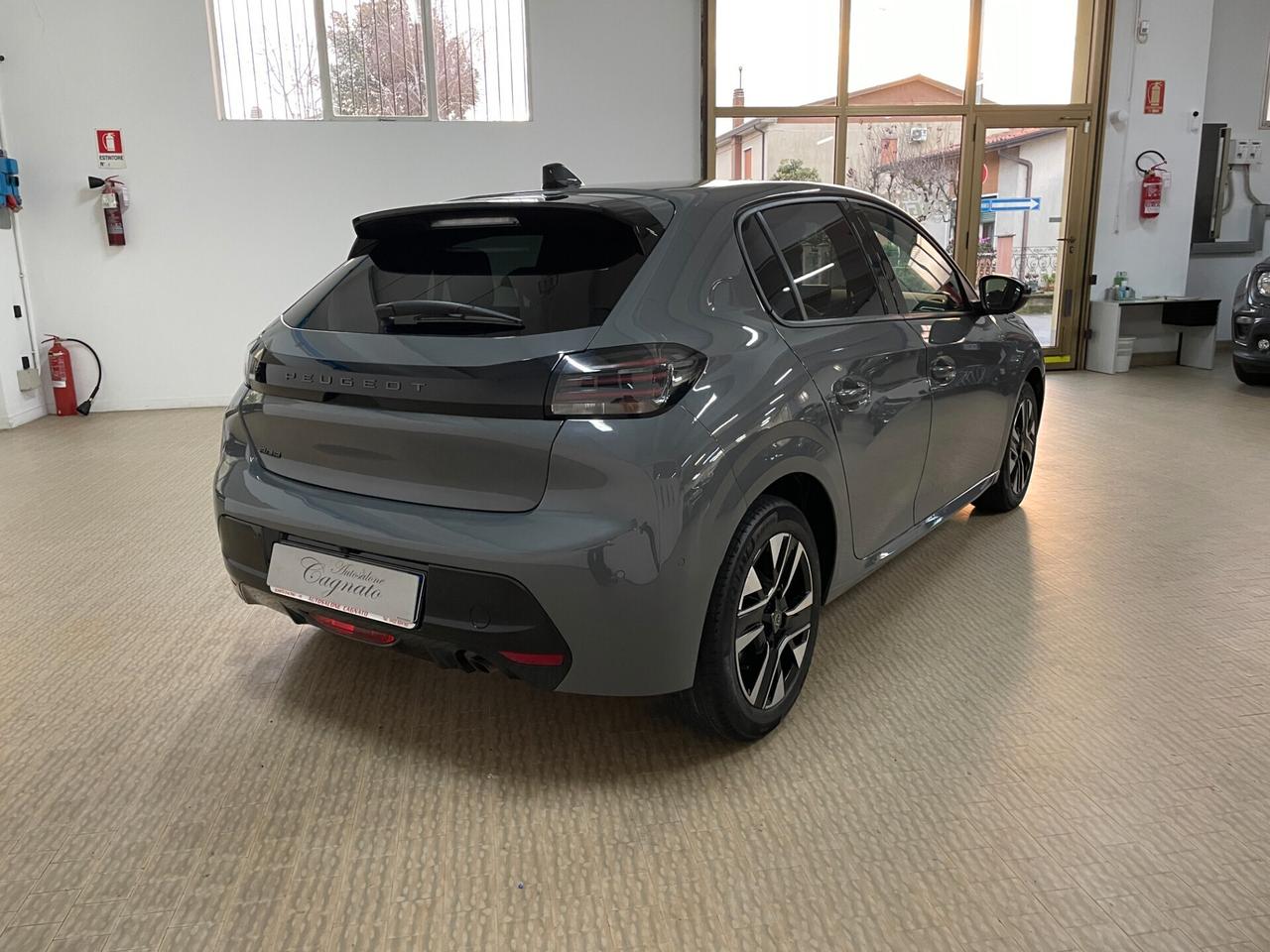 Peugeot 208 100cv 5 p. Allure 2025 Telecamera 360° Navi Sensori