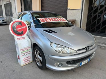 Peugeot 206 1.6 Benzina Anno 2006