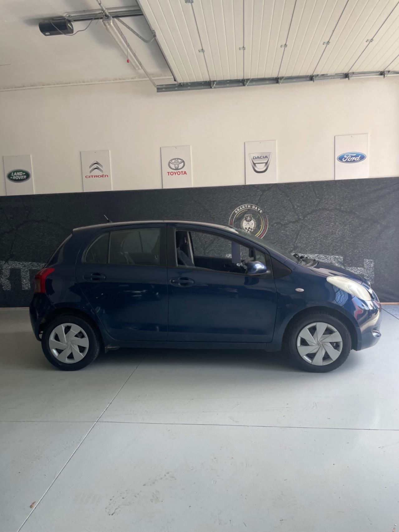 Toyota Yaris 1.3 5 porte Sol