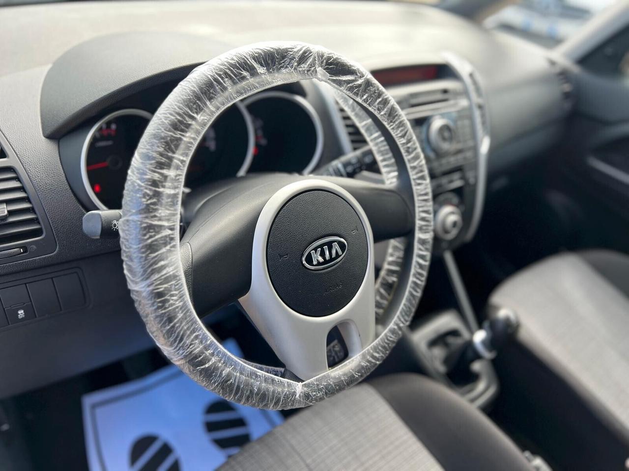 Kia Venga 1.4 CVVT EX Easy