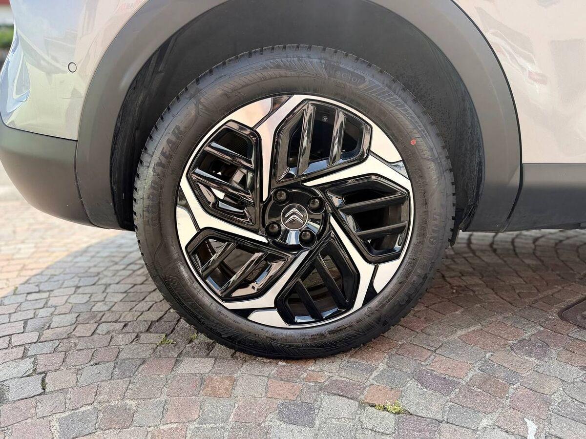 Citroen C4 1.2 puretech Shine s&s 130cv CINGHIA SOSTITUITA