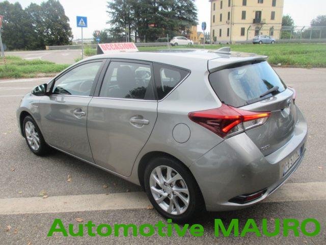 TOYOTA Auris 1.8 Hybrid Cool
