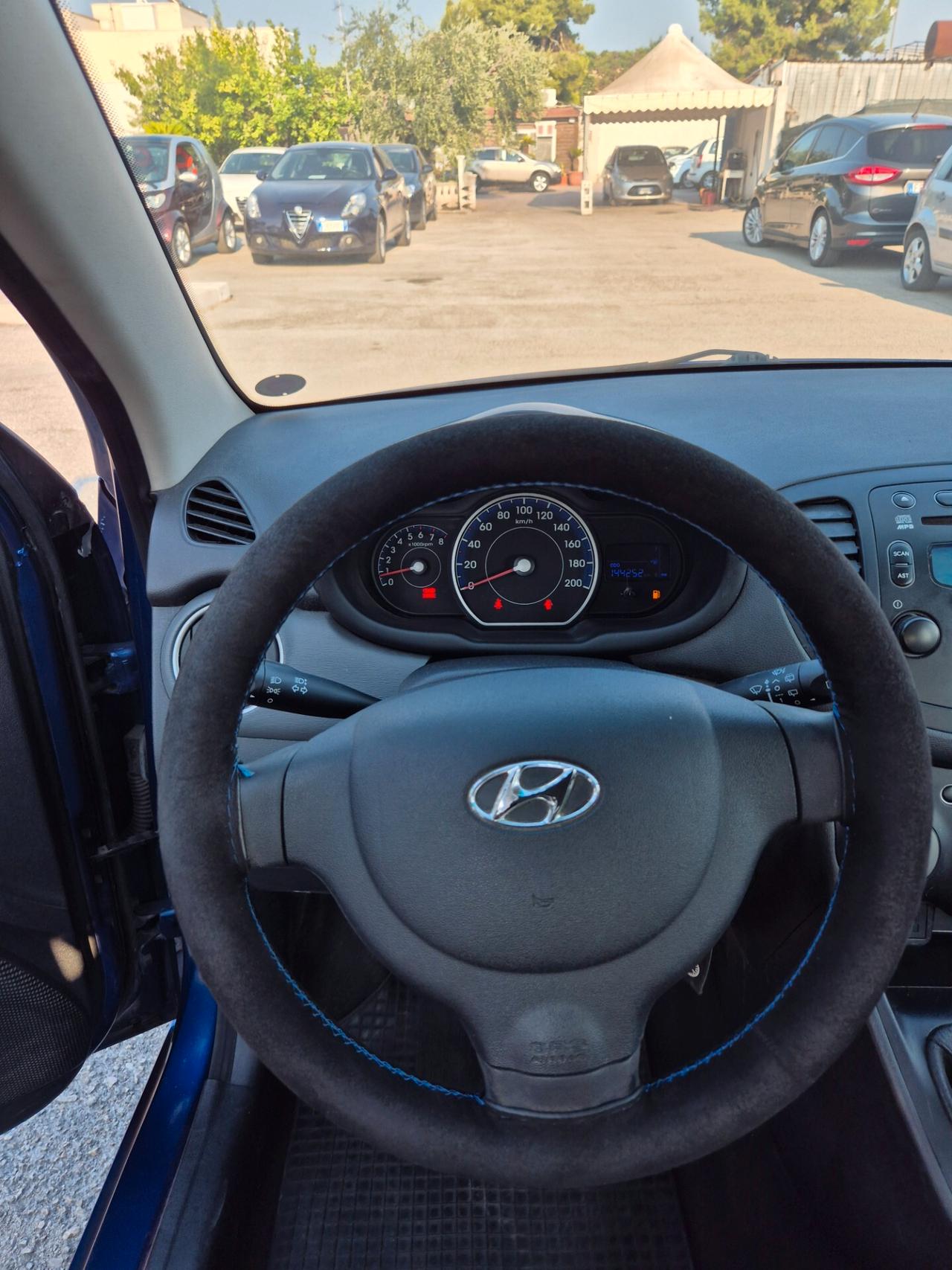 Hyundai i10 1.1 12V Sound Edition