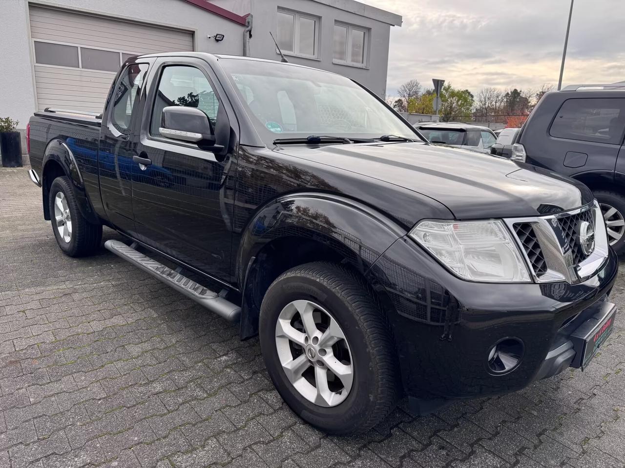 Nissan Navara 2.5 dCi 190CV King Cab