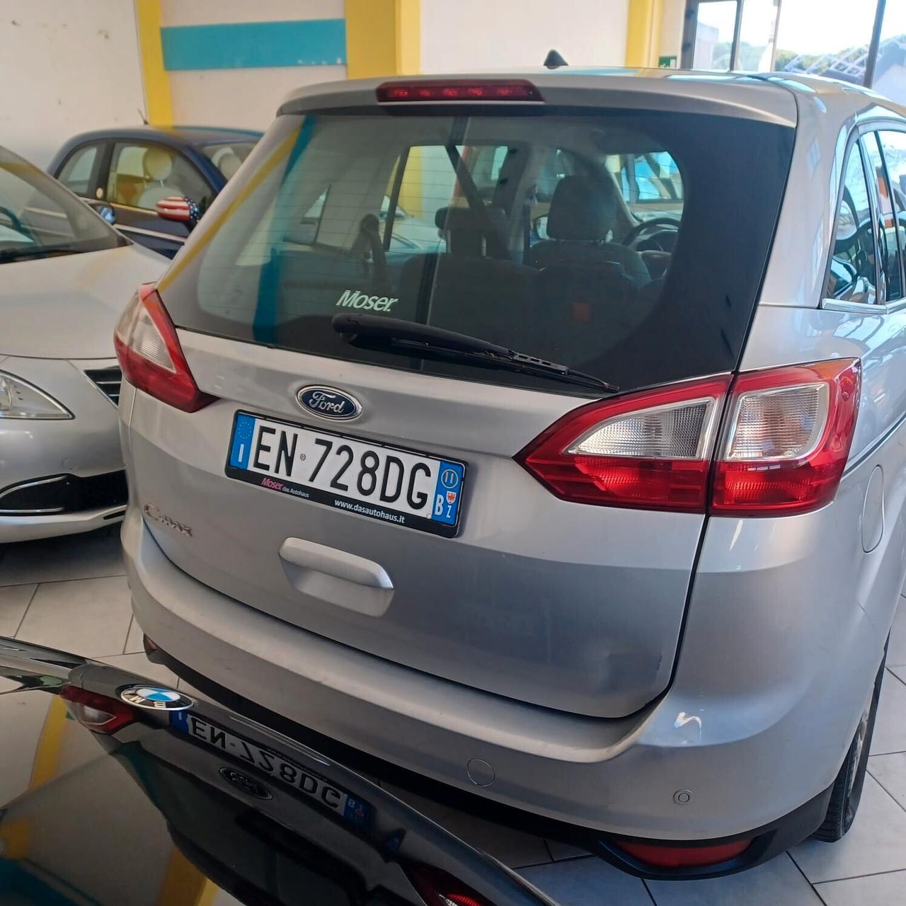 7 POSTI FORD C-MAX 1.6 TDI DISTRIBUZIONE FATTA