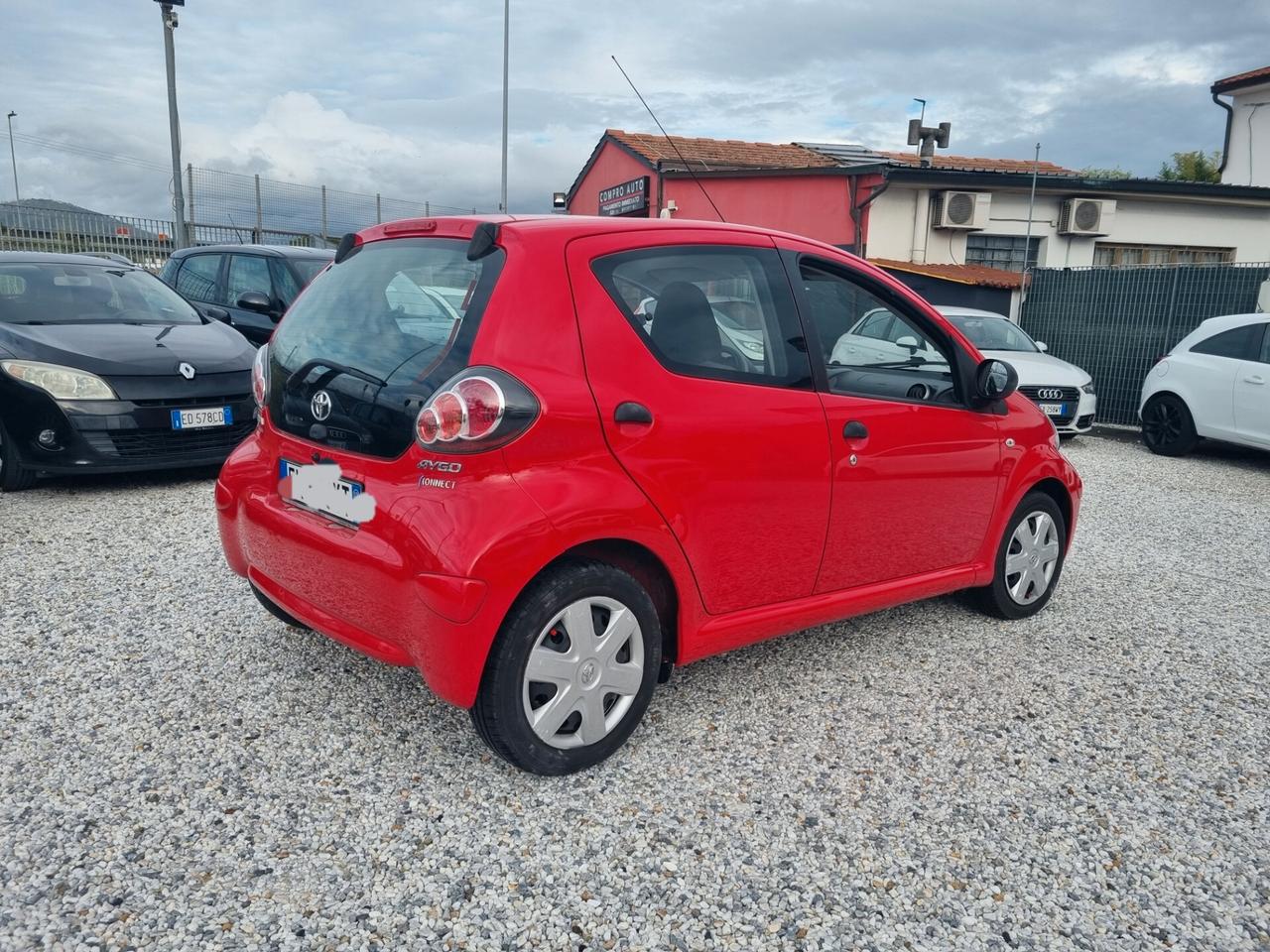 Toyota Aygo 1.0 12V VVT-i 5 porte Sol Connect