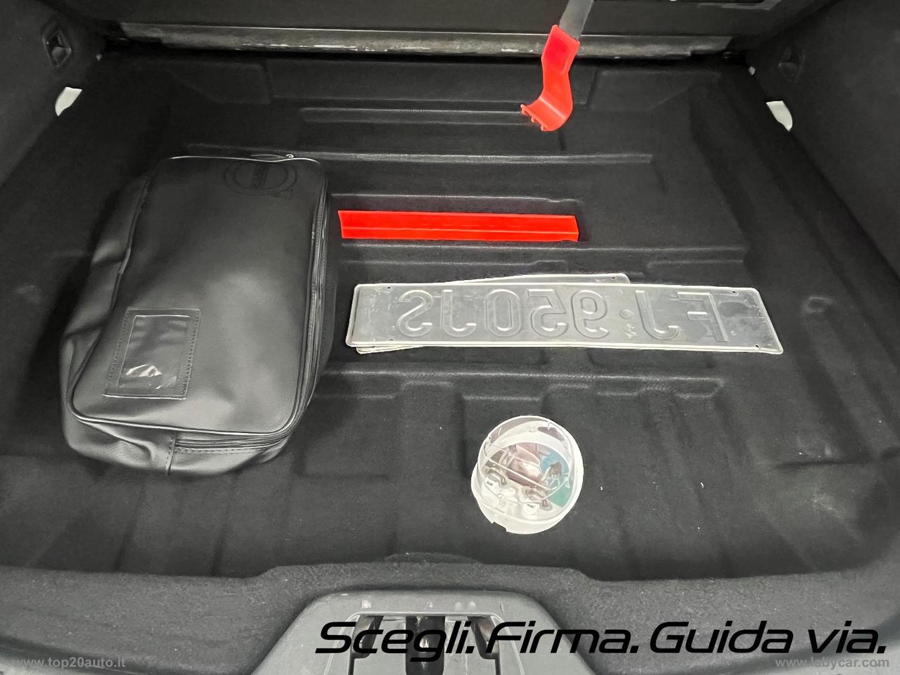 VOLVO V60 Cross Country D3 Geartronic Momentum