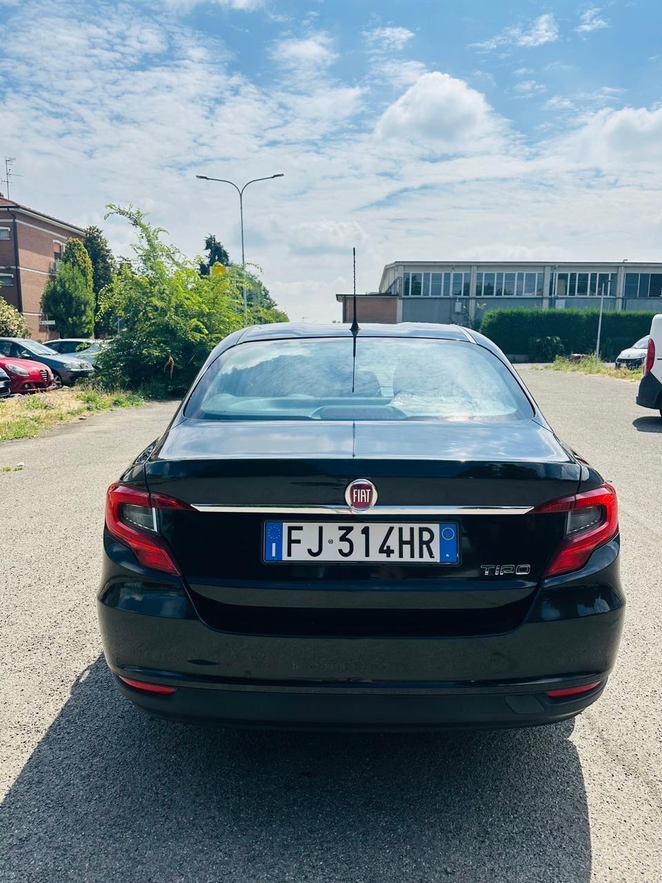 Fiat Tipo 1.3 Mjt 4 porte Lounge