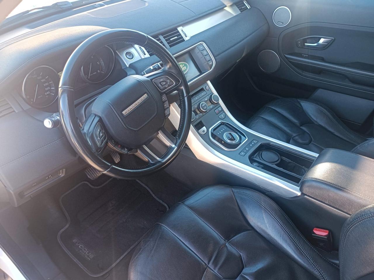 Land Rover Range Evoque 2.2 TD4 5p. Dynamic