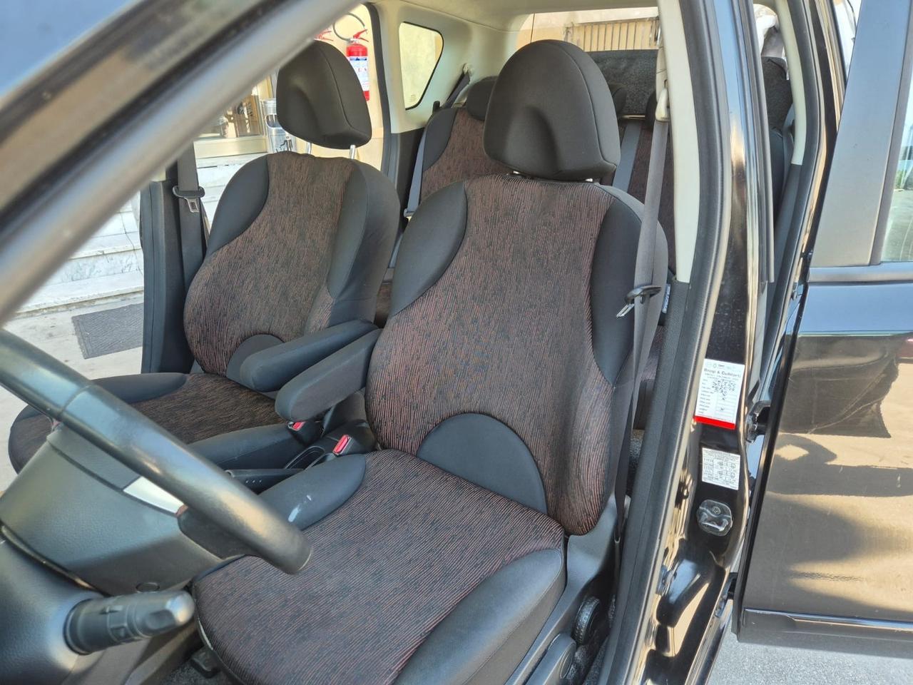 Nissan Note 1.5 dCi 86CV Tekna