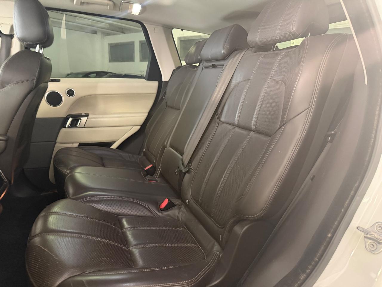 Land Rover Range Sport 3.0 TDV6 HSE Dynamic