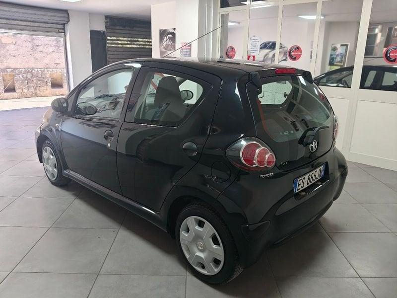 Toyota Aygo Aygo 1.0 12V VVT-i 5 porte Active Connect