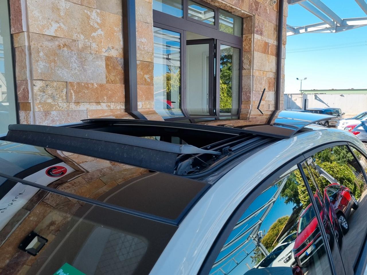 Volkswagen Taigo 1.0 tsi R-Line 110cv dsg