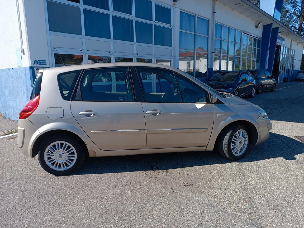 Renault Scenic Scénic 1.5 dCi/105CV Luxe