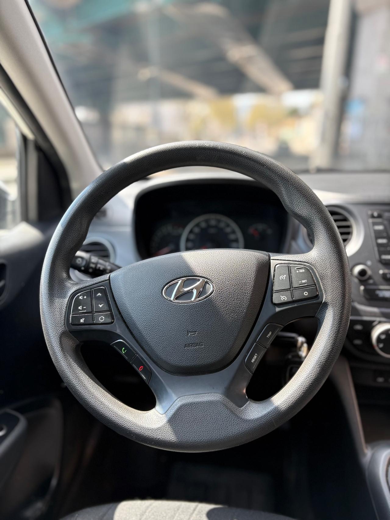 Hyundai i10 cc 1.0 benzina 2018