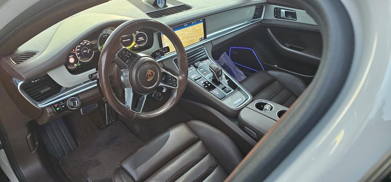 Porsche Panamera 4.0 Turbo S E-Hybrid Executive