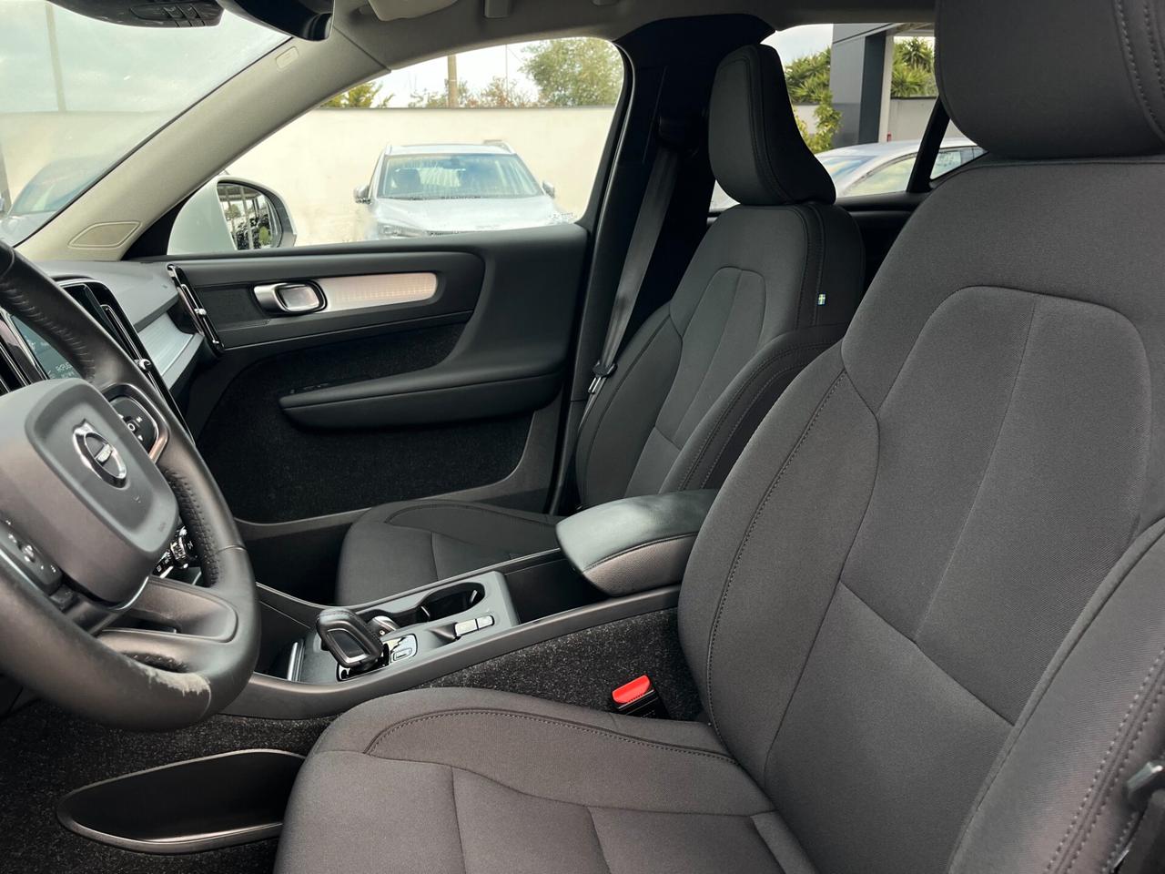 Volvo XC40 D3 AWD Geartronic Momentum Pro 2.0 150cv Automatic