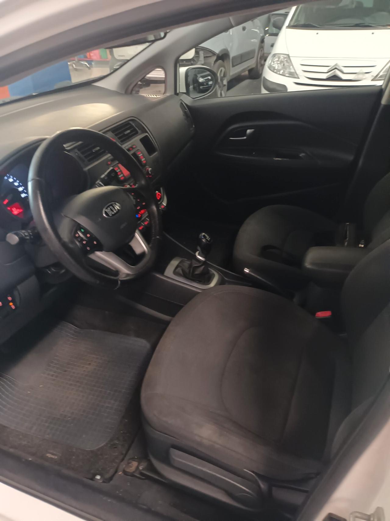 Kia Rio 1.1 CRDi WGT 5p. EX PLUS
