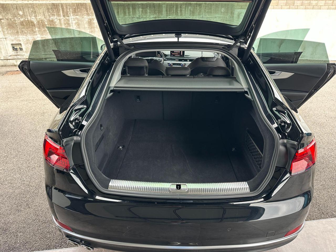 Audi A5 Sportback 40 2.0 tdi Business Sport 190cv s-tronic