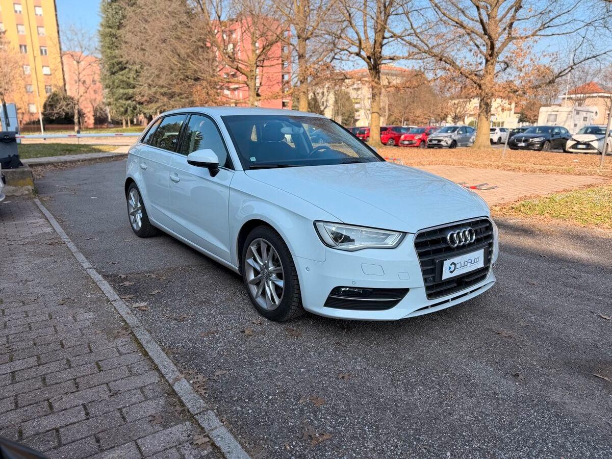 Audi A3 2.0 tdi Ambition 150cv s-tronic E6