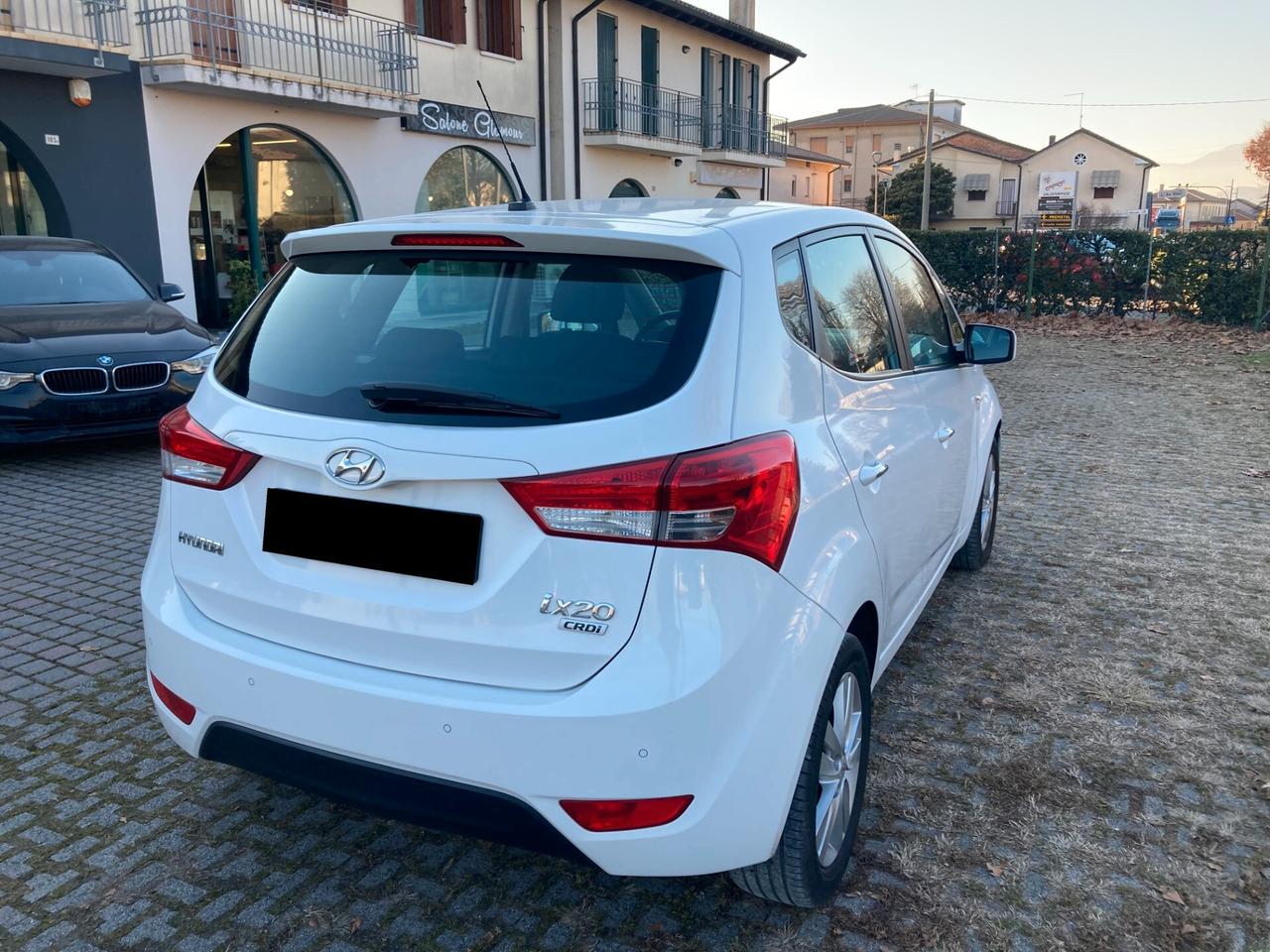 Hyundai iX20 1.4 crdi Comfort 90cv NEOPATENTATI