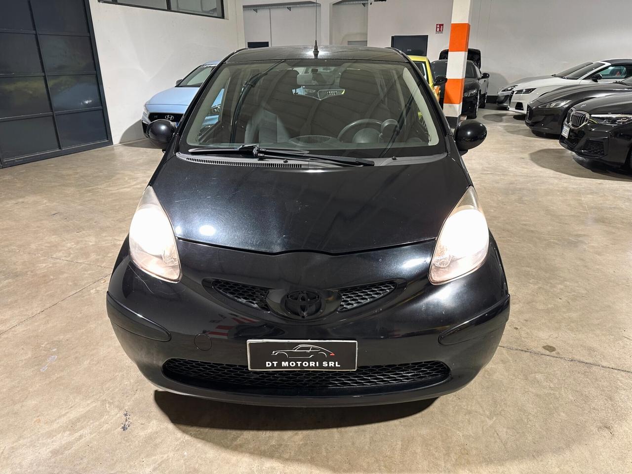 Toyota Aygo 1.0 5 PORTE-CLIMATIZZATORE
