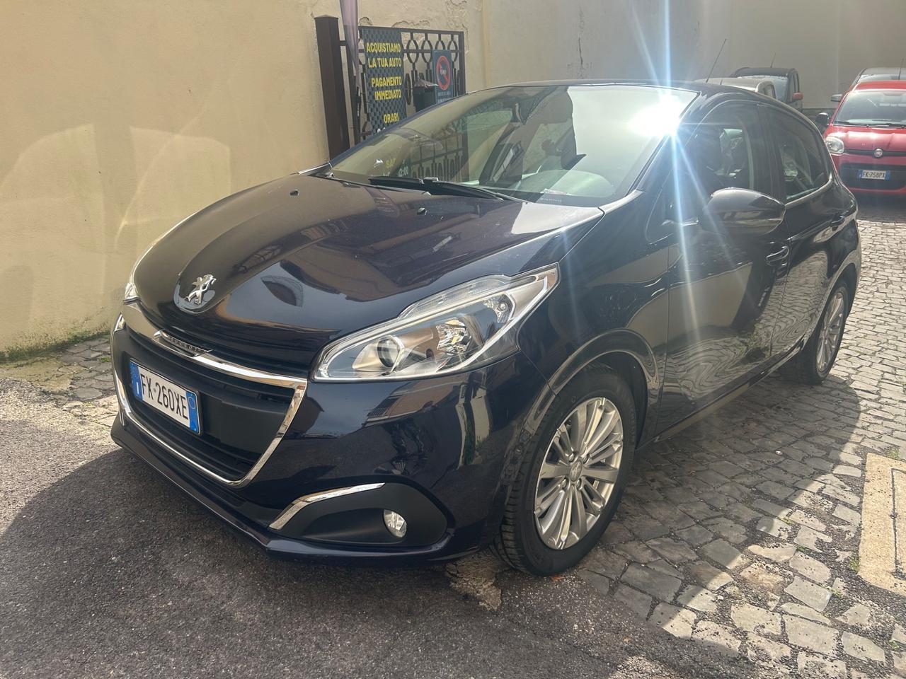 Peugeot 208 BlueHDi 75 5 porte Allure