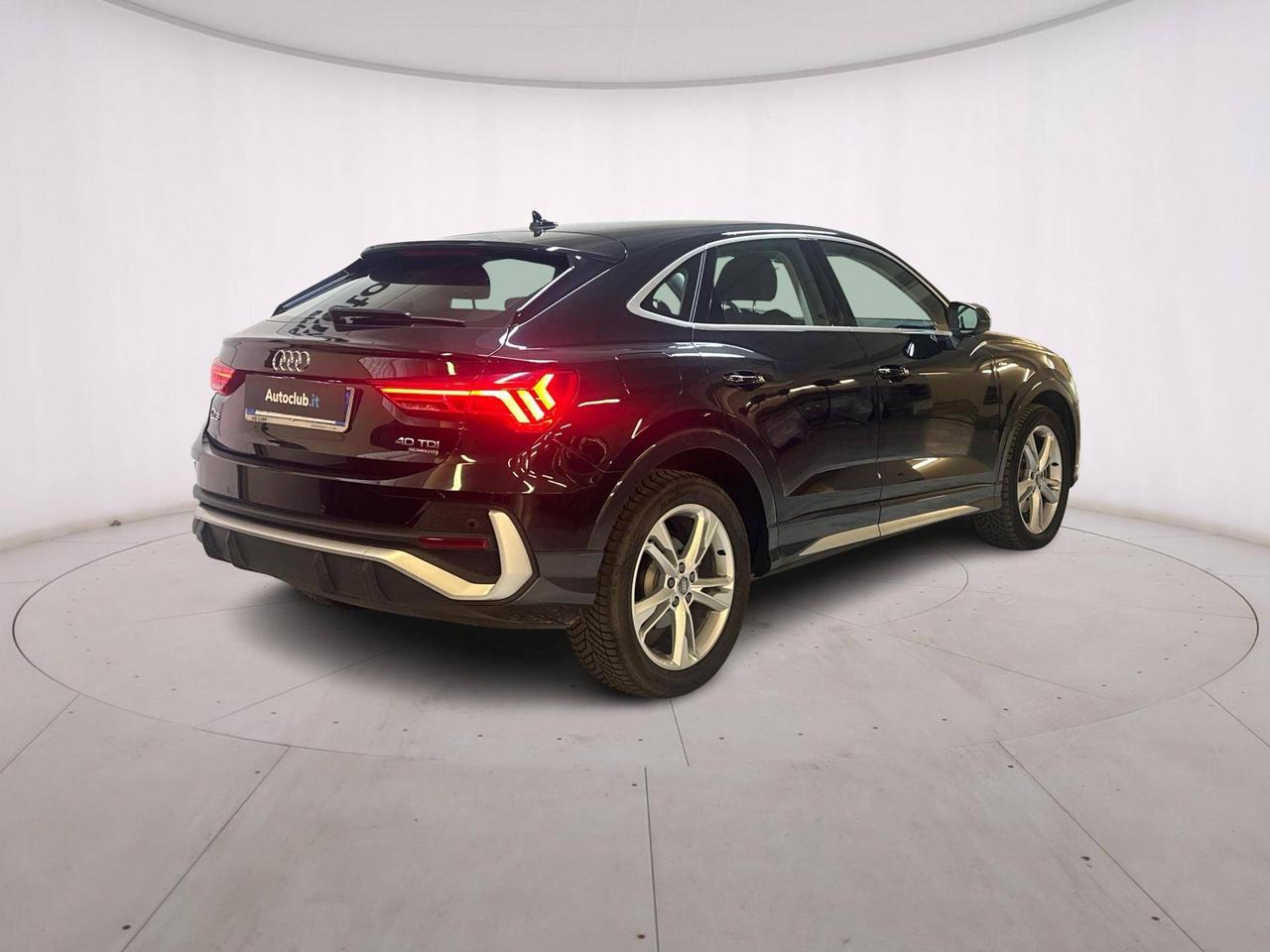 Audi Q3 Sportback 40 2.0 tdi S line edition quattro 190