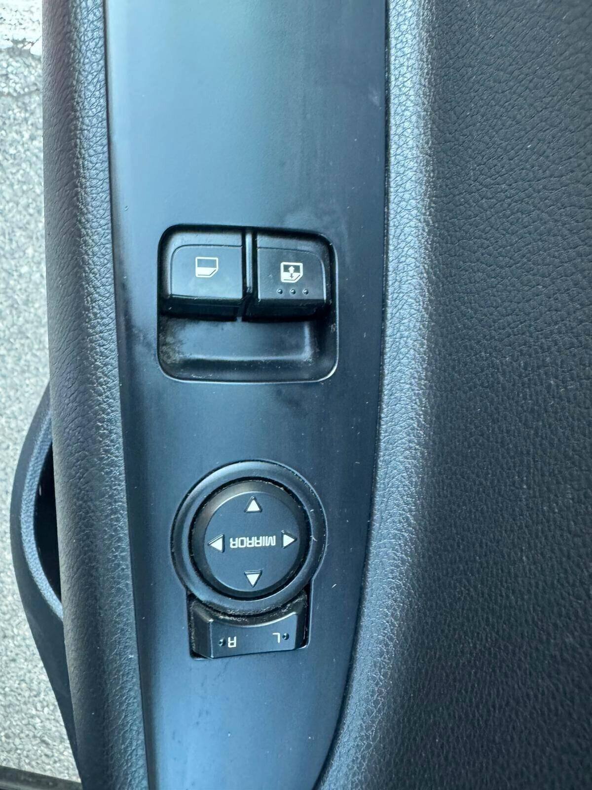 Kia Rio Anno 2017 1.2 Benz/GPL KM 5 PORTE EURO 6