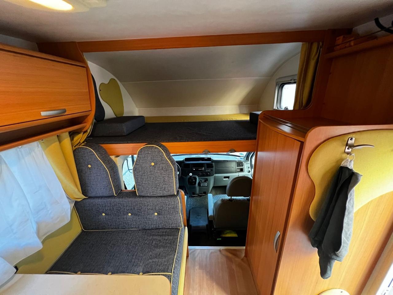 Camper ford transit katamarano