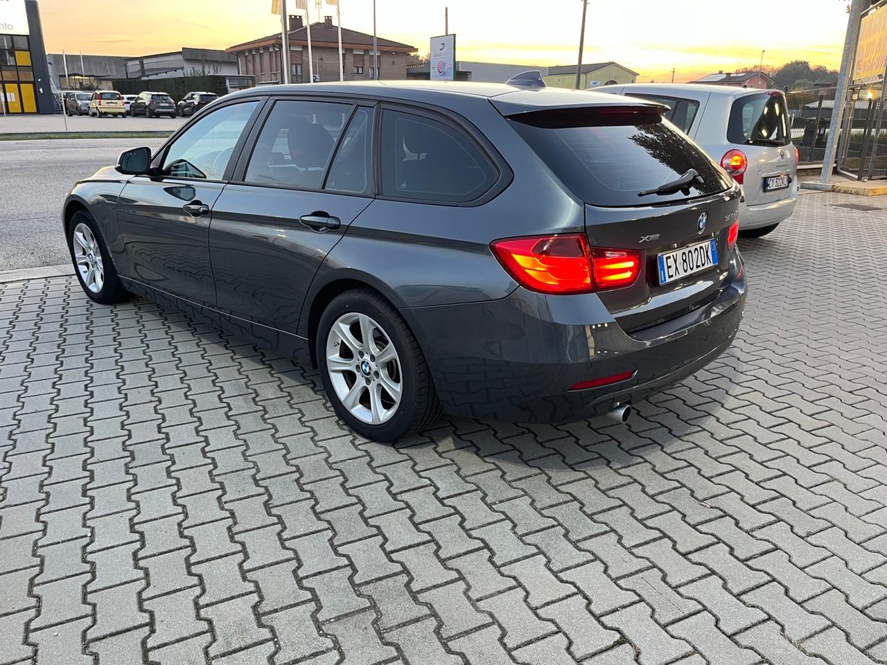 Bmw 320 320d xDrive Touring Sport