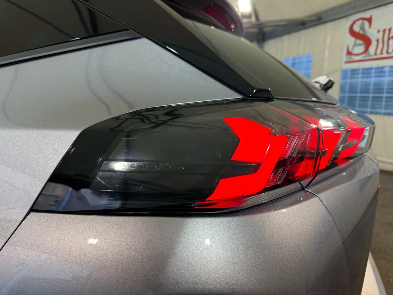 Peugeot 2008 2008 1.5 bluehdi Allure s&s 130cv eat8