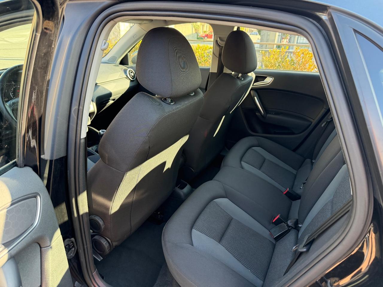 Audi A1 SPB 1.6 TDI 116 CV Metal plus