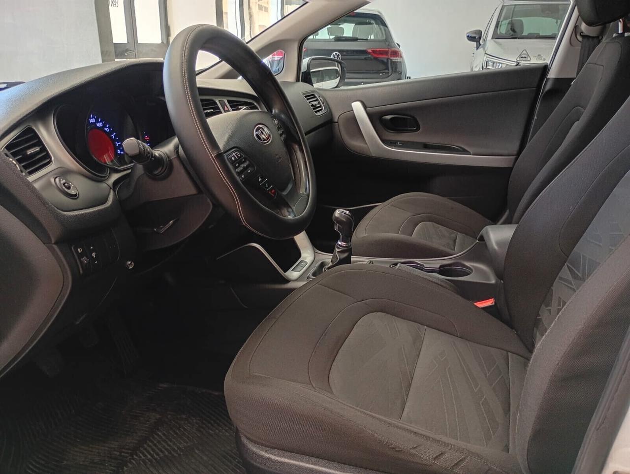 Kia Ceed cee'd 1.4 CRDi SW Active
