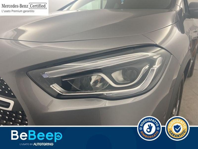 Mercedes-Benz GLA 220 D PREMIUM 4MATIC AUTO