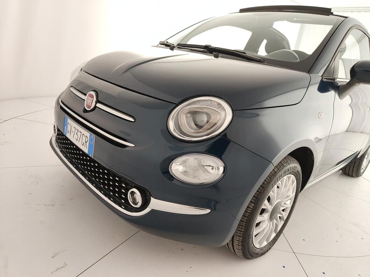 Fiat 500 C 1.0 Hybrid Dolcevita