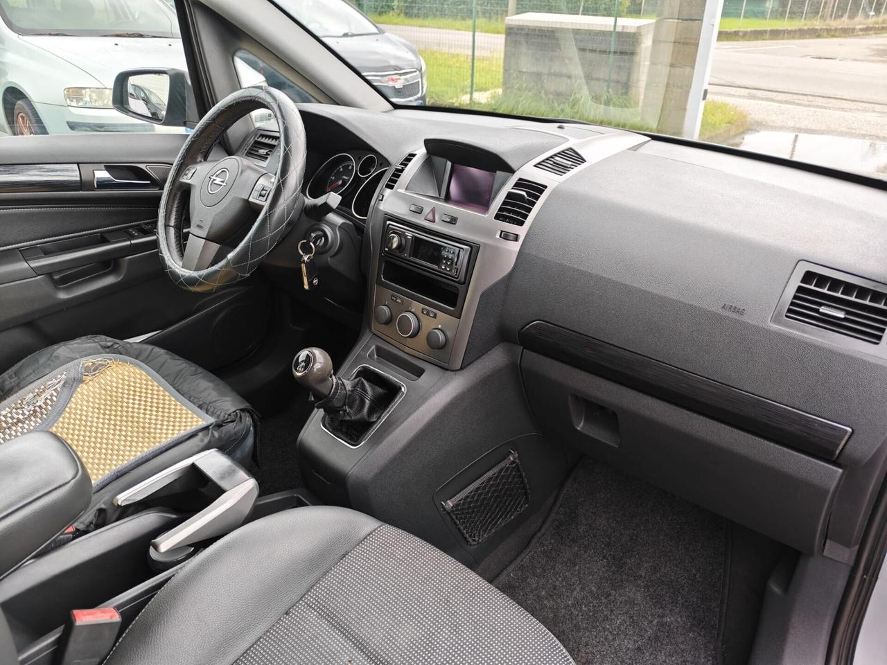 Opel Zafira 1.9 16V CDTI 150CV Cosmo