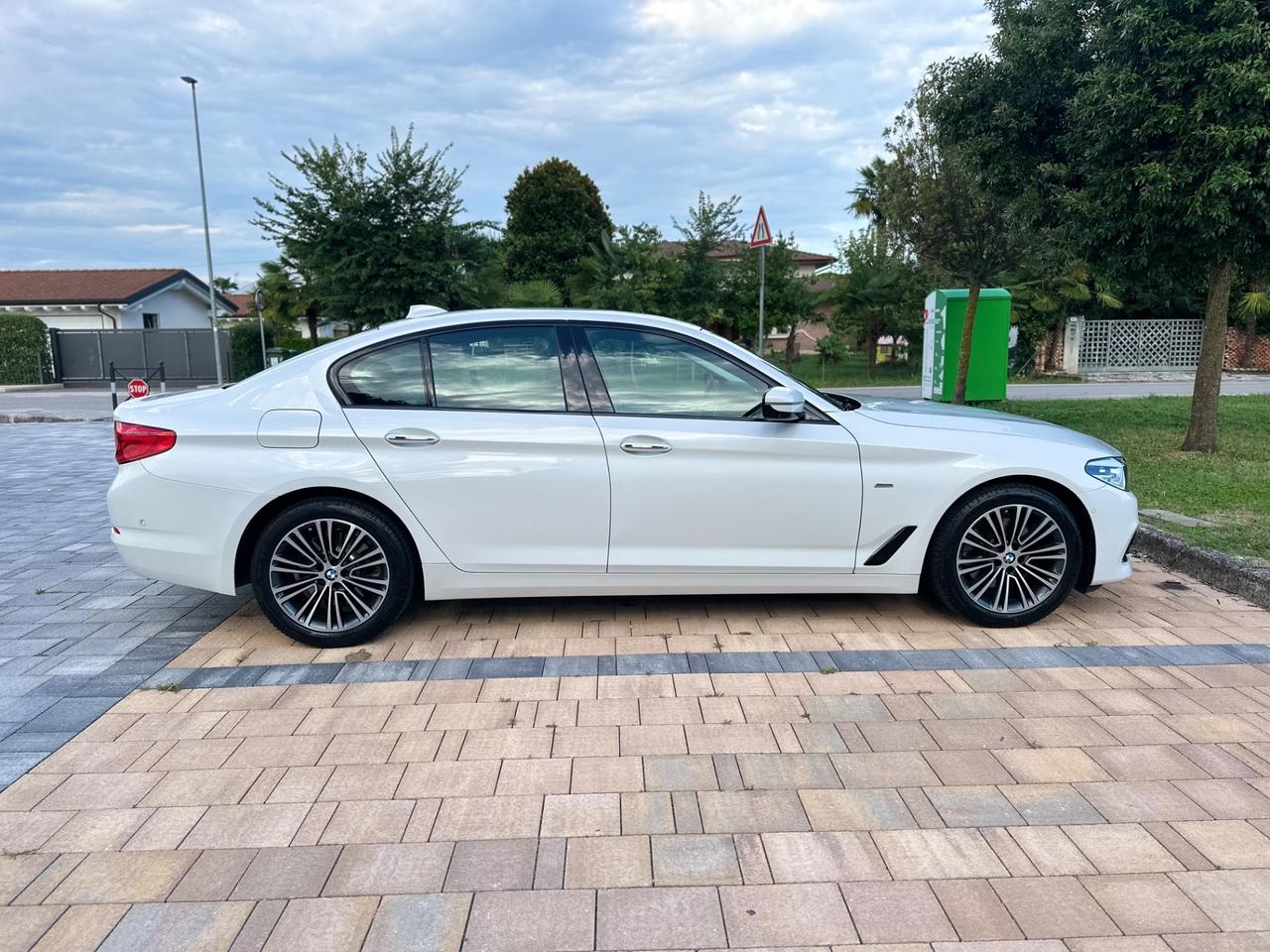 Bmw 520 520d aut. Sport