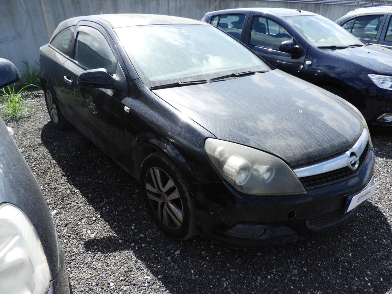 OPEL Astra III 2004 GTC - Astra GTC 1.3 cdti Enjoy esp 6m FL