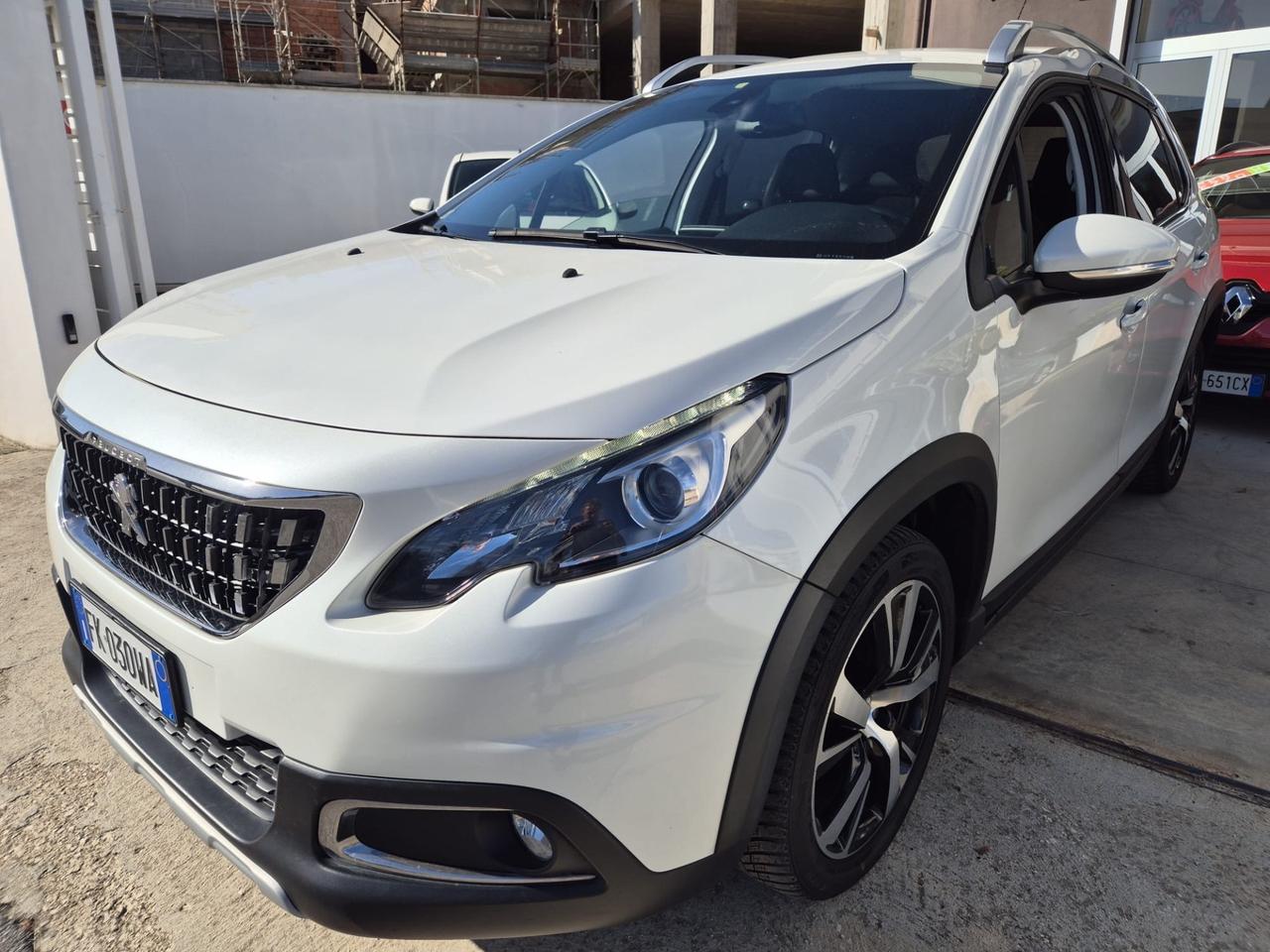 Peugeot 2008 BlueHDi 100 Allure