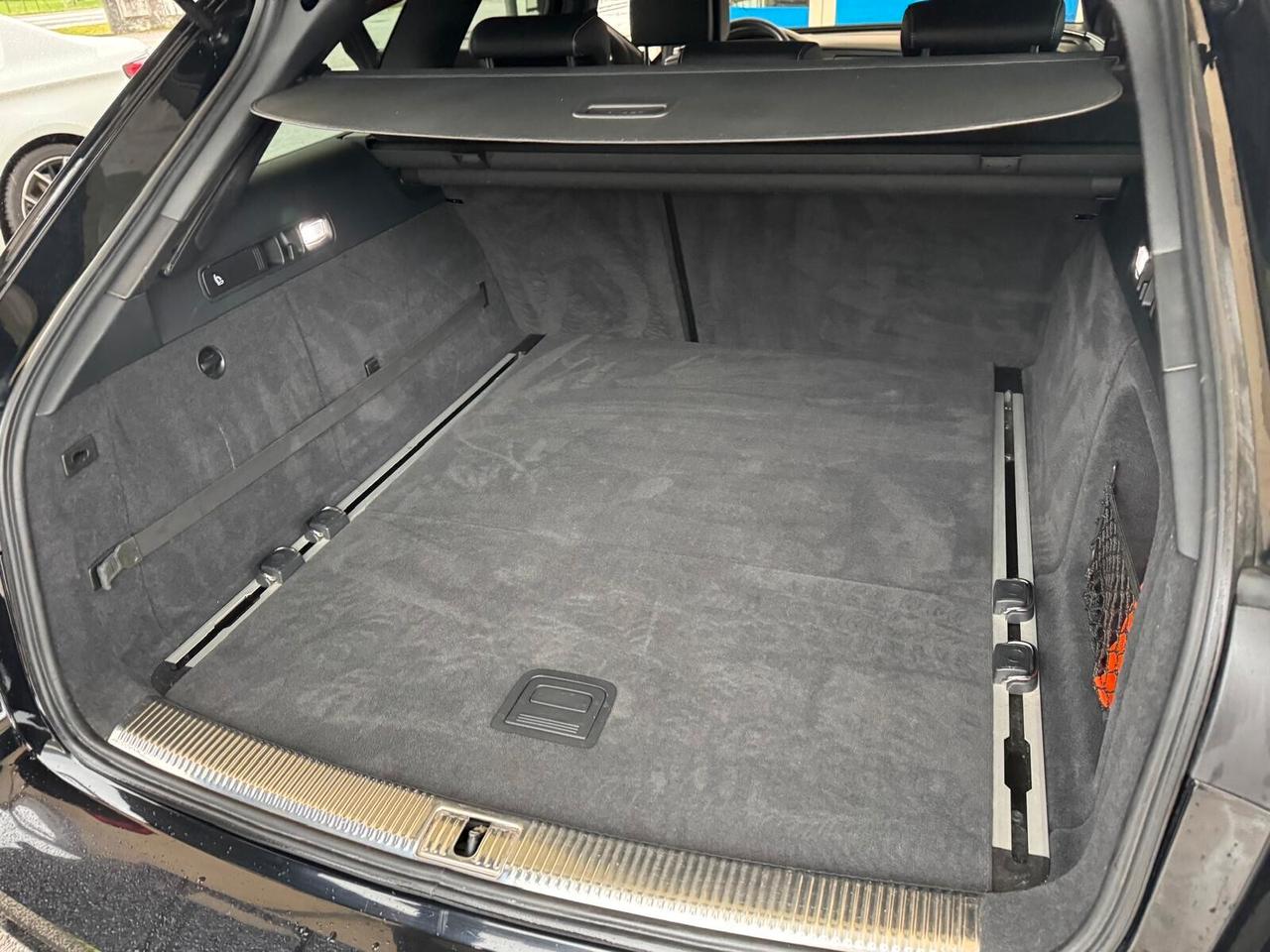 Audi A6 Avant 3.0 TDI quattro S tronic Business Plus