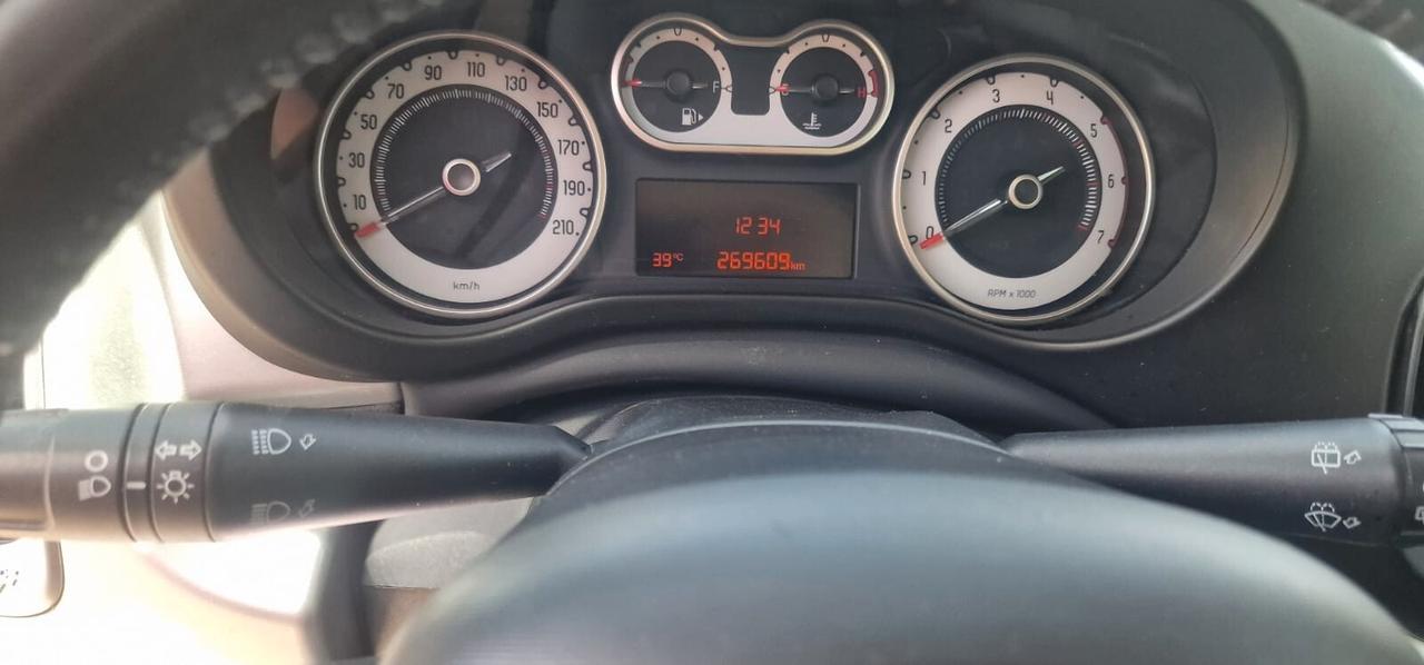 500 L 1.3 JTM 85 CV ANNO 2013