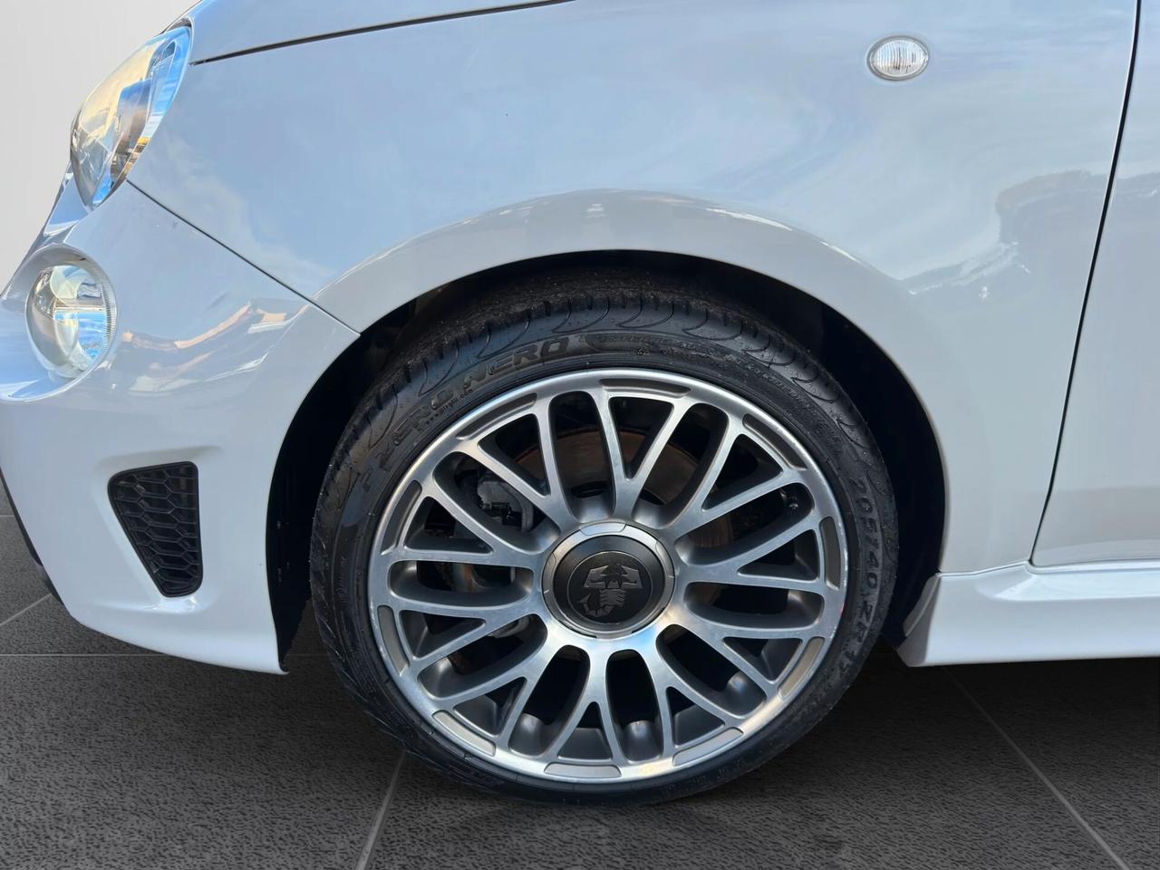 Abarth 595 1.4 Turbo T-Jet 145 CV
