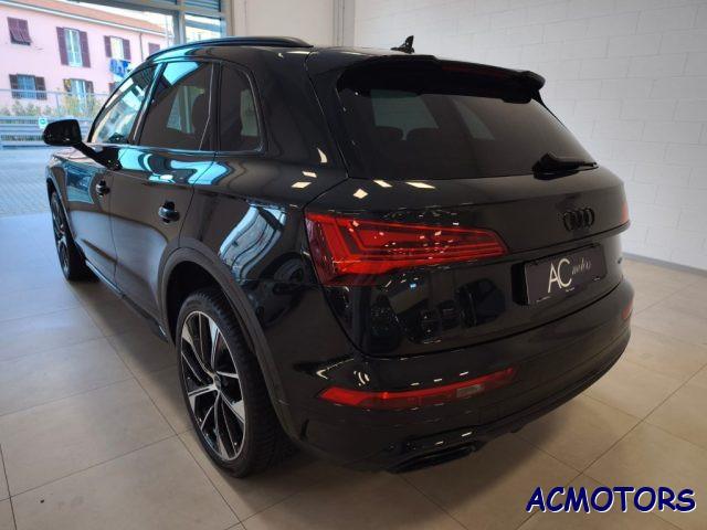 AUDI Q5 40 TDI 204 CV quattro S tronic Identity Black