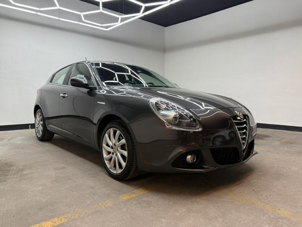 Alfa Romeo Giulietta 1.6 JTDm-2 105 CV Exclusive