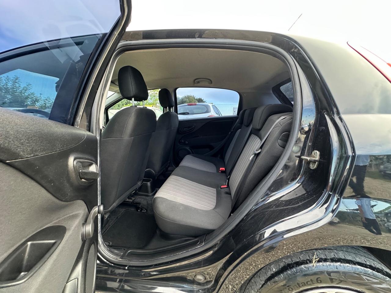 Fiat Punto 1.4 8V 5 porte Natural Power Street