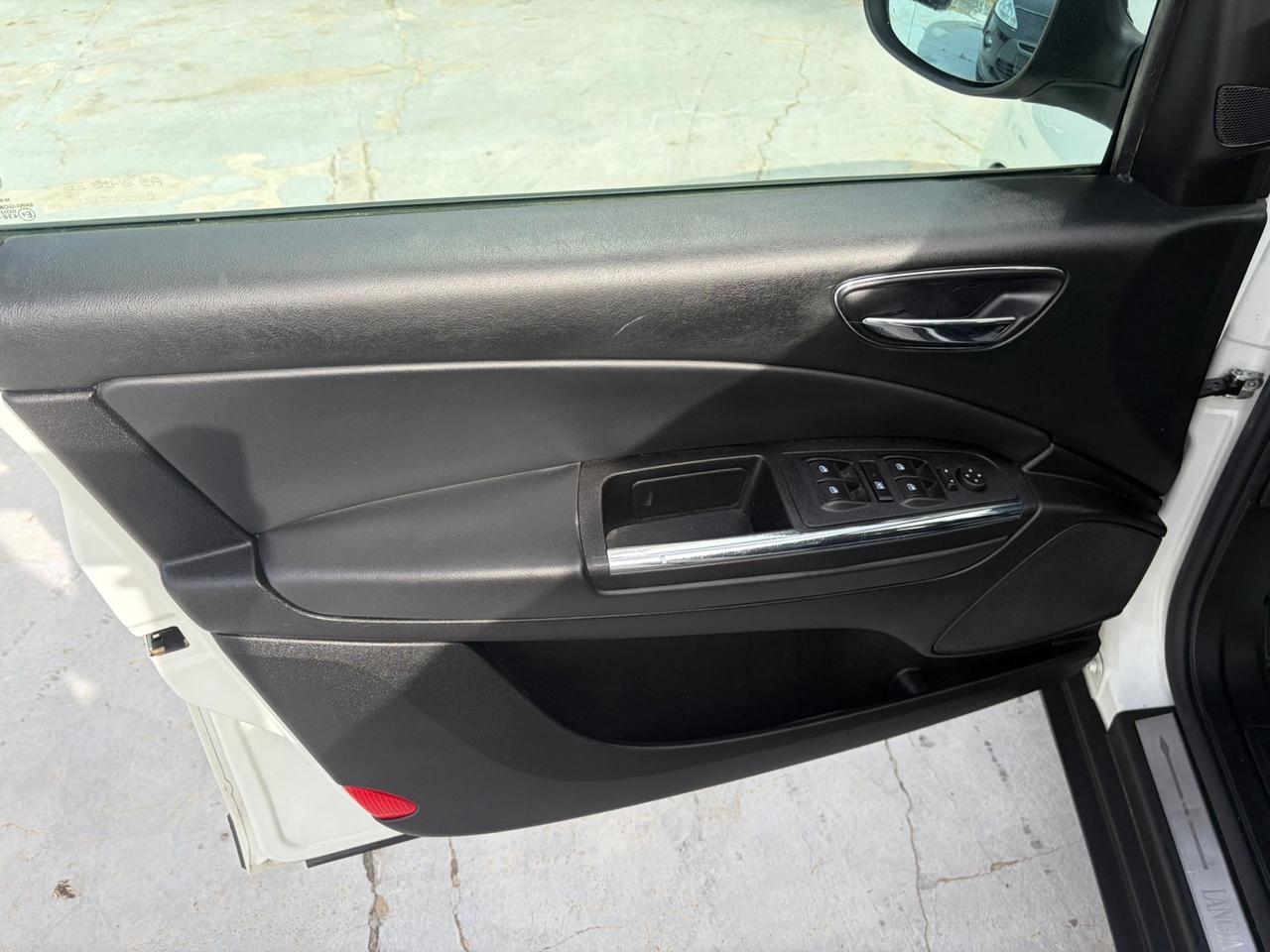 Lancia Delta 1.6 MJT DPF Selectronic Platinum